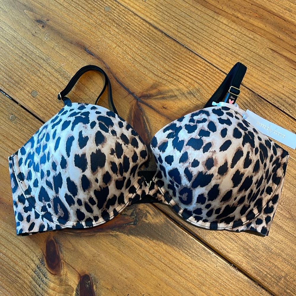 Victoria’s Secret Freedom Cloud bra